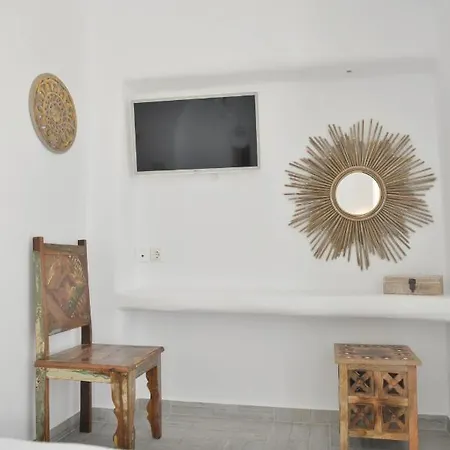 Naxian Album Kleio With Private Pool,